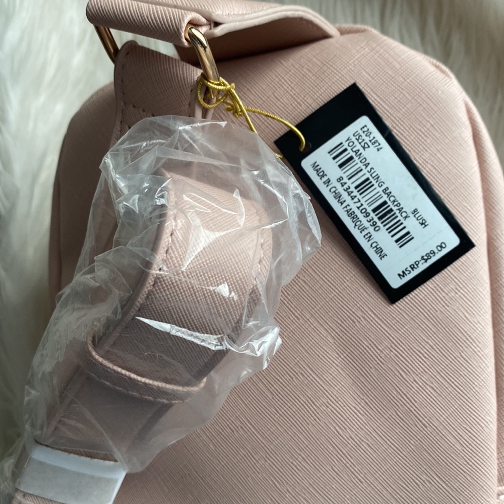 NWT Bebe pink one shoulder sling mini backpack - Picture 4 of 4